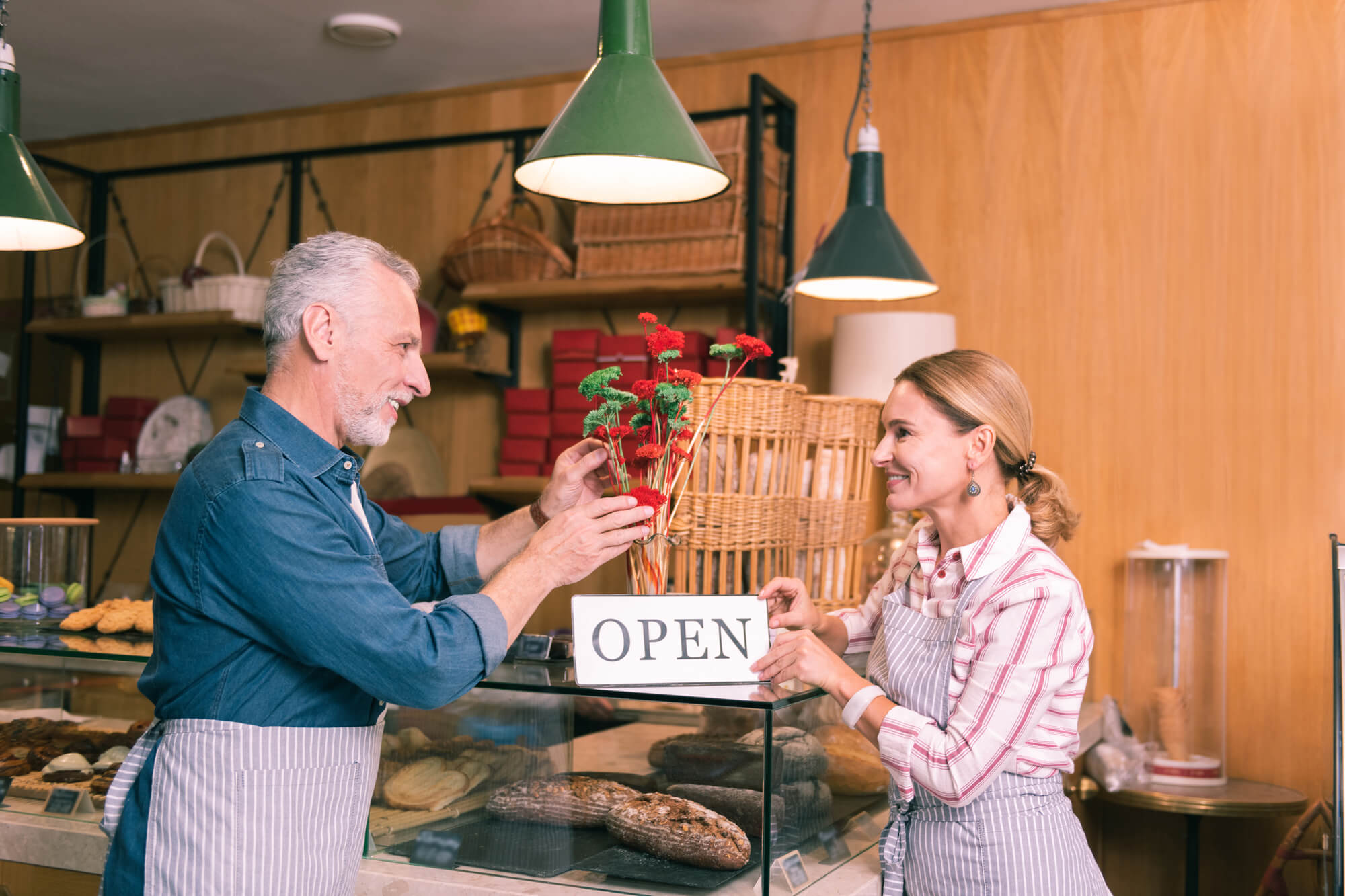 Depositphotos_223207256_L