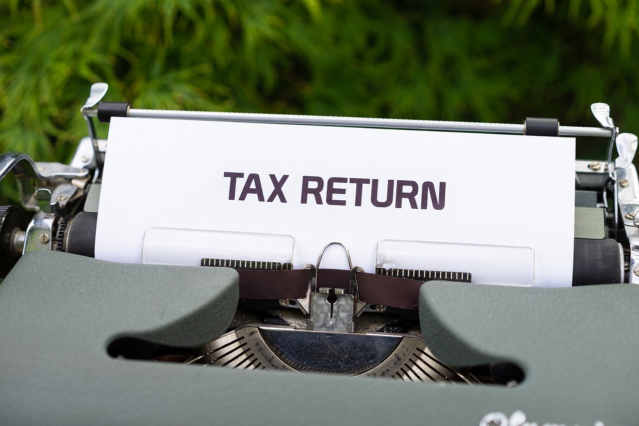line 15000 tax return on t4