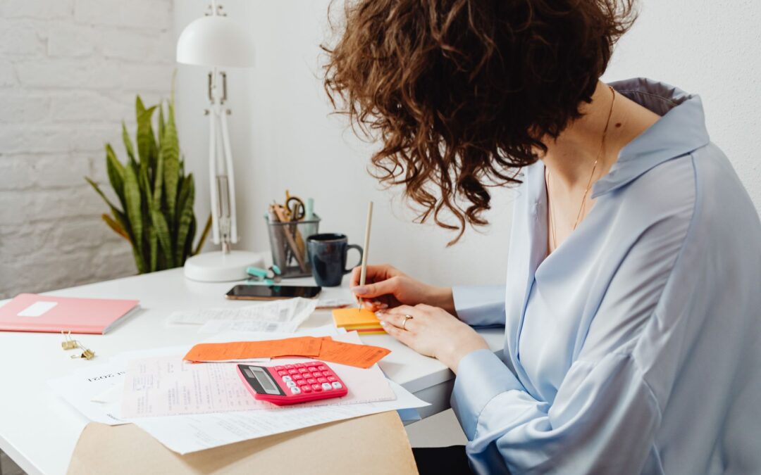 Tax Planning for Individuals in Canada: Lower Your Tax Bill Before Year-End
